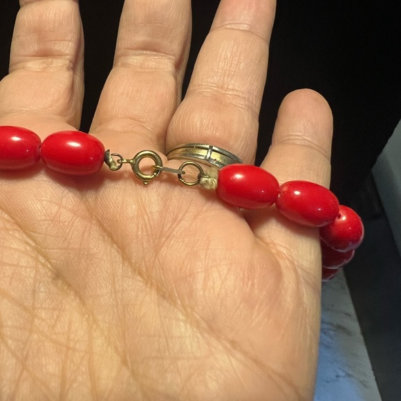 Vintage red bead necklace Hong Kong MCM - Picture 4 of 6
